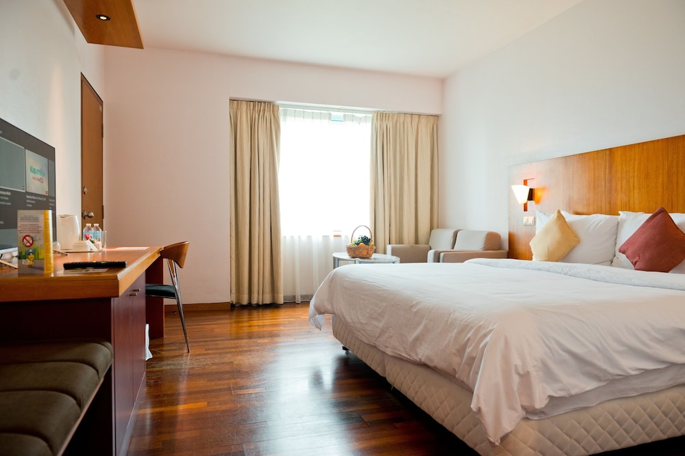 Executive Room, 1 King Bed photo 1