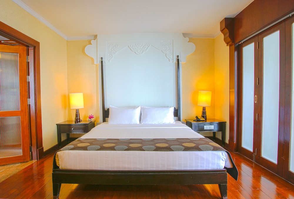 Junior Suite Panoramic View