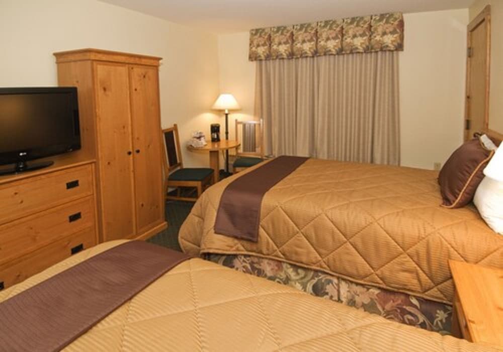 Room, 2 Double Beds photo 1