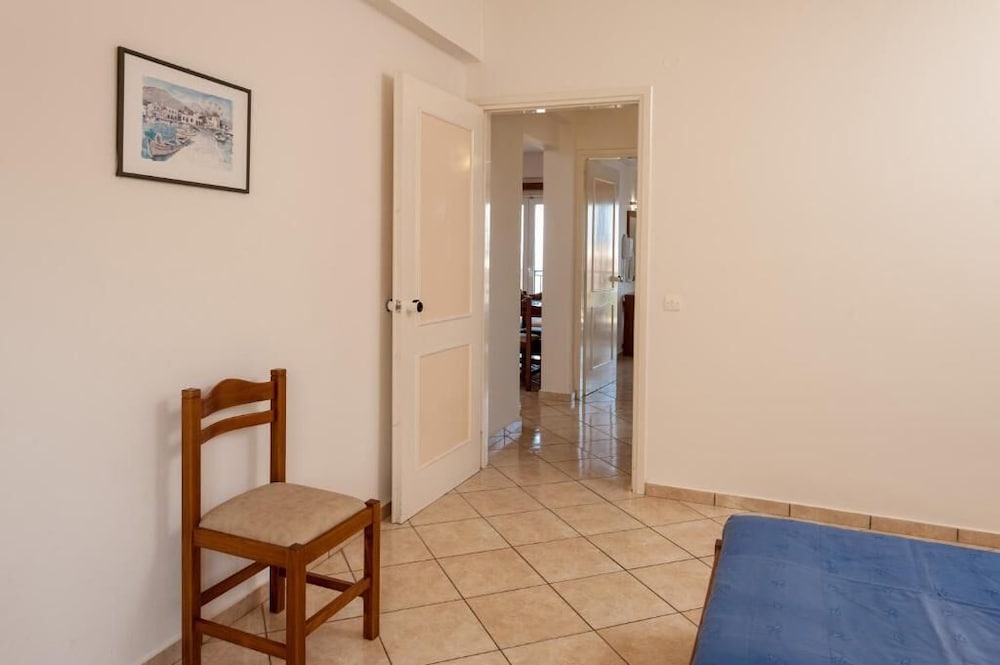 Apartment, 2 Bedrooms, Bay View photo 3