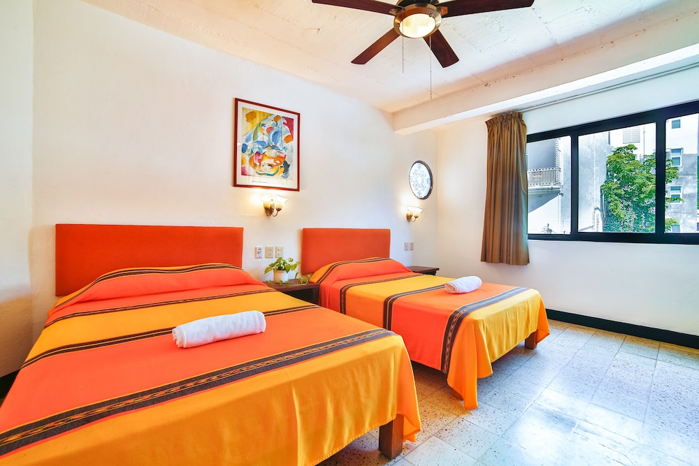 Standard Double Room - Photo 4