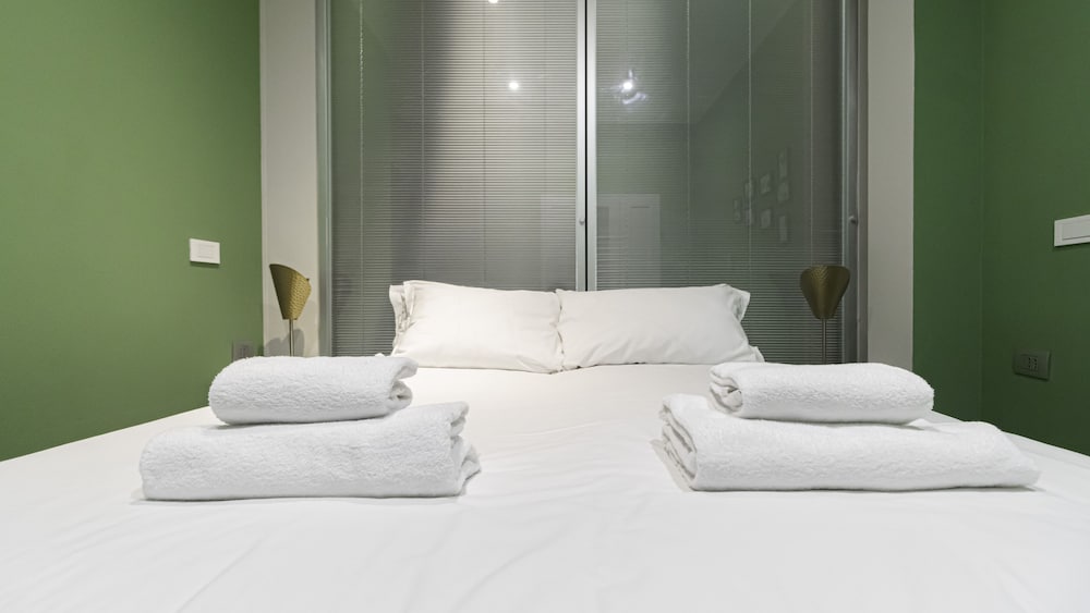 Apartment (5 Bedrooms)