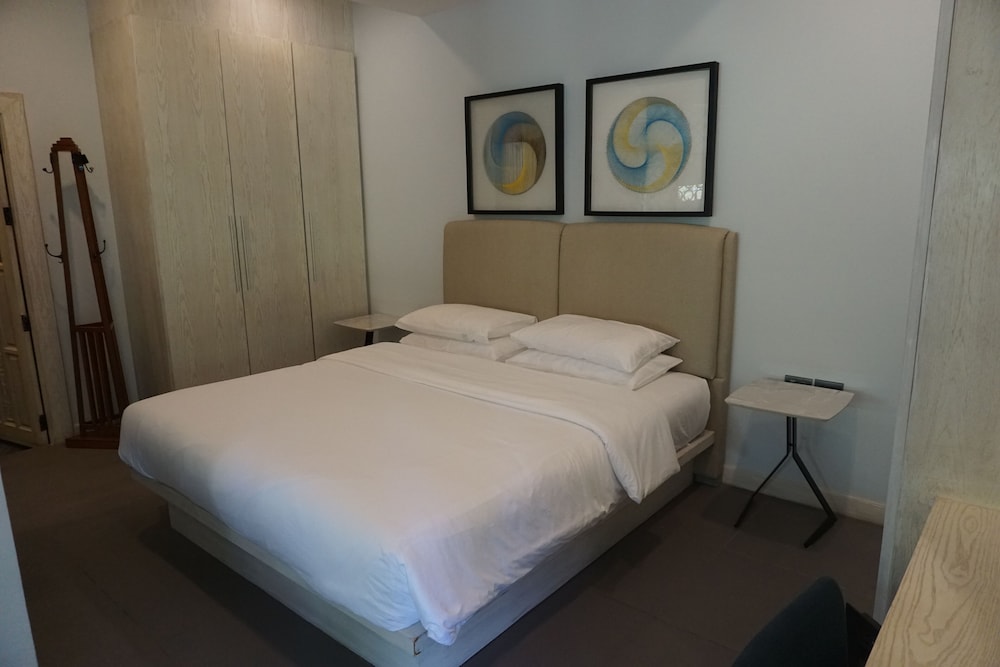 Deluxe Double Suite with Garden photo 3