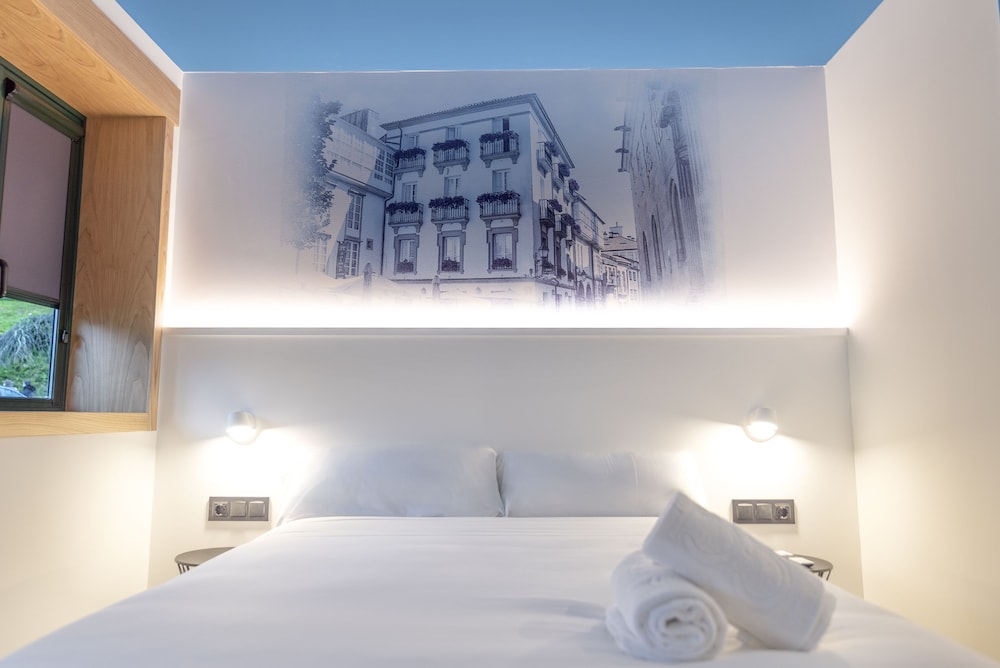 Standard Double Room - Photo 4