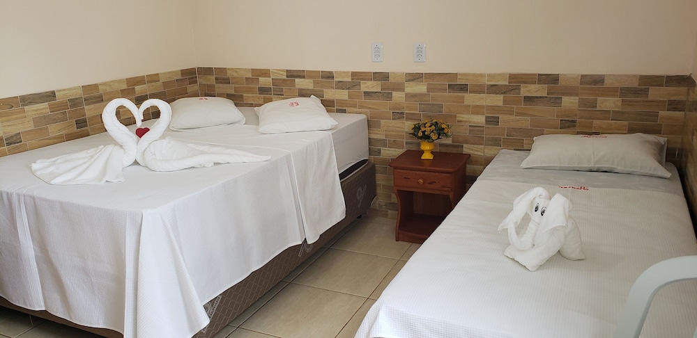 Standard Triple Room, 3 Twin Beds photo 2