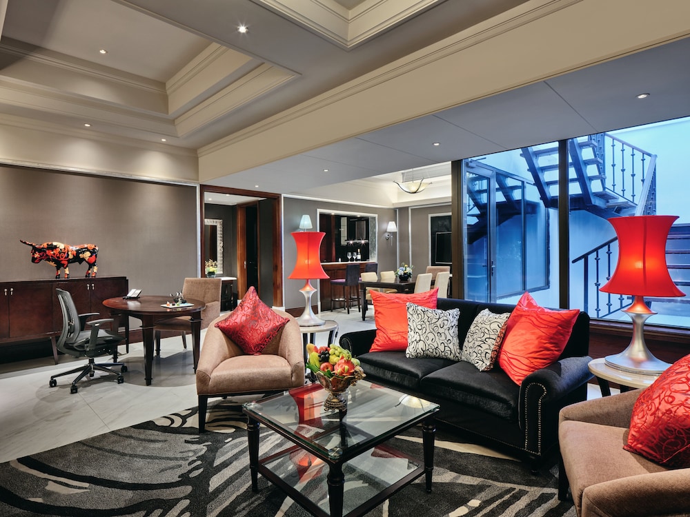 Classic Room, 2 Twin Beds, Club Lounge Access, Garden View