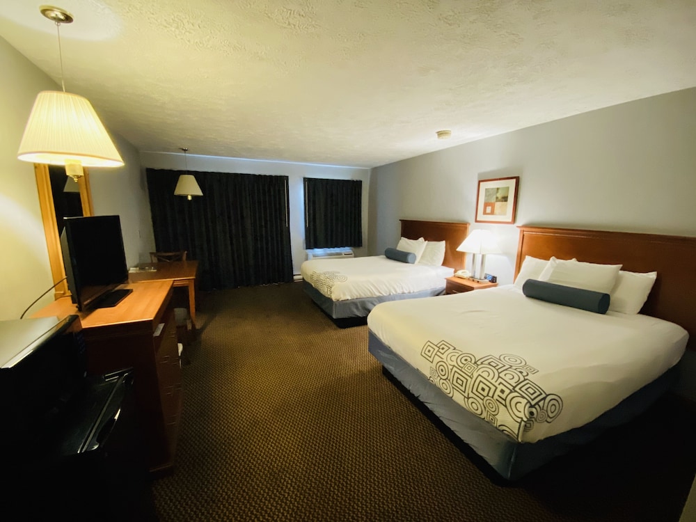 Basic Double Room, River View photo 2