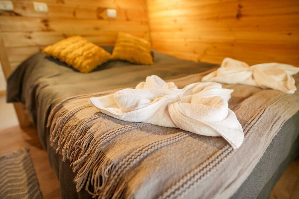 Honeymoon Cabin photo 1