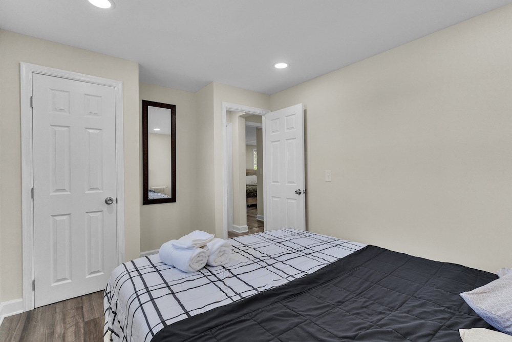 House, 4 Bedrooms photo 3