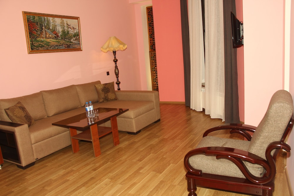 Junior Suite, Multiple Beds, Balcony photo 2