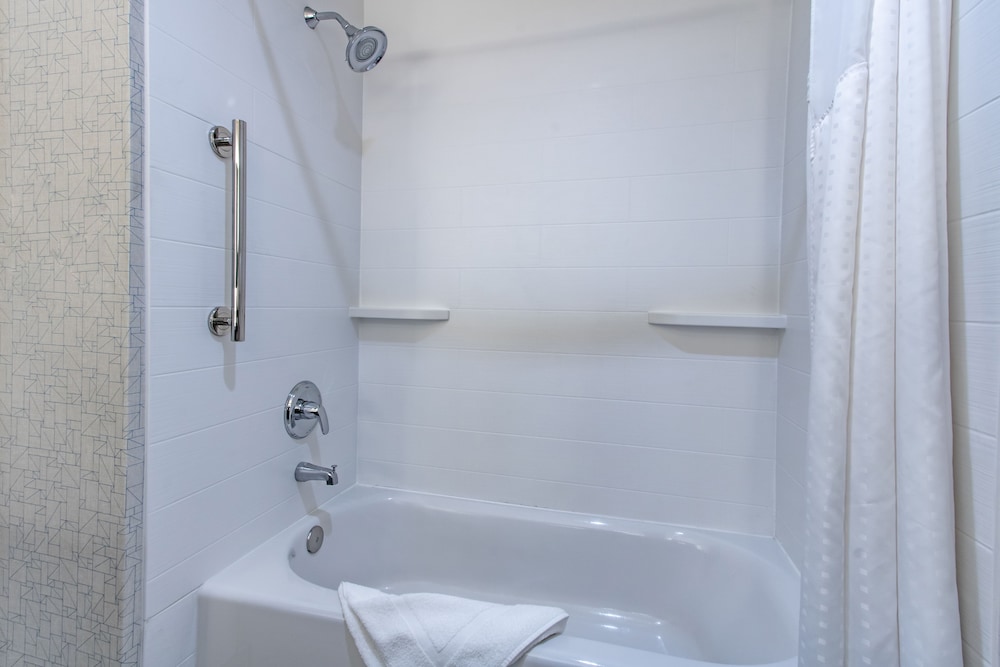 Suite, Multiple Beds - Photo 1