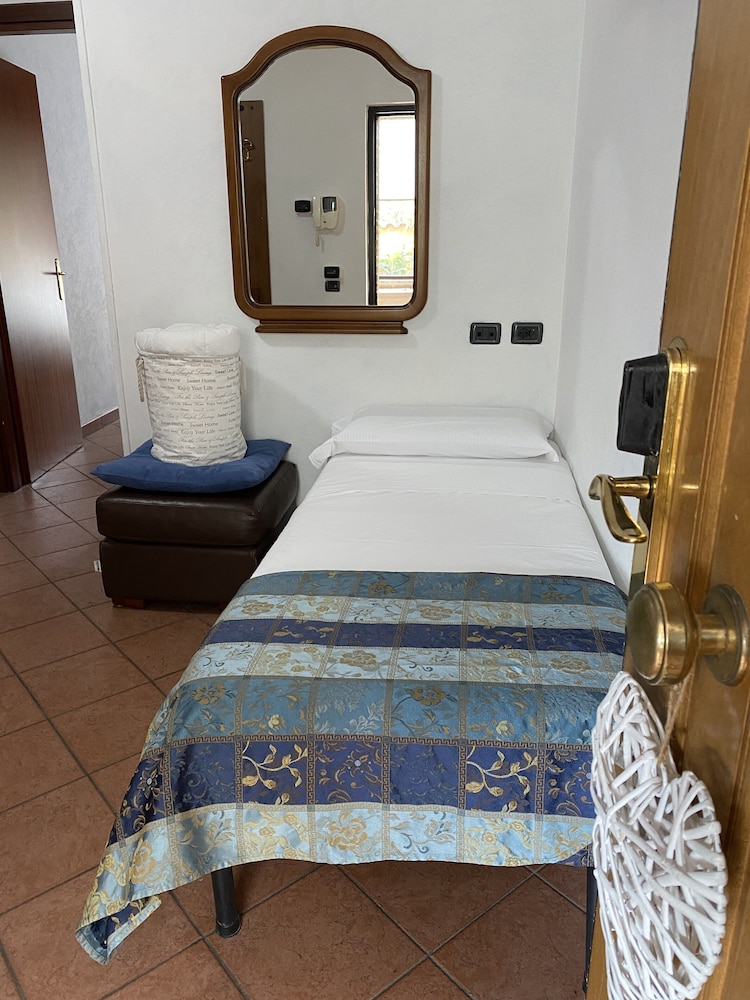 Day Use Room - Between 8.00 up to 18.00 - Photo 8