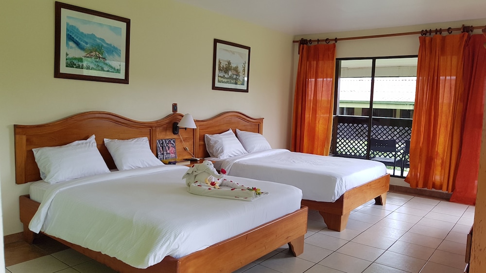 Superior Room, 2 Queen Beds - Photo 3