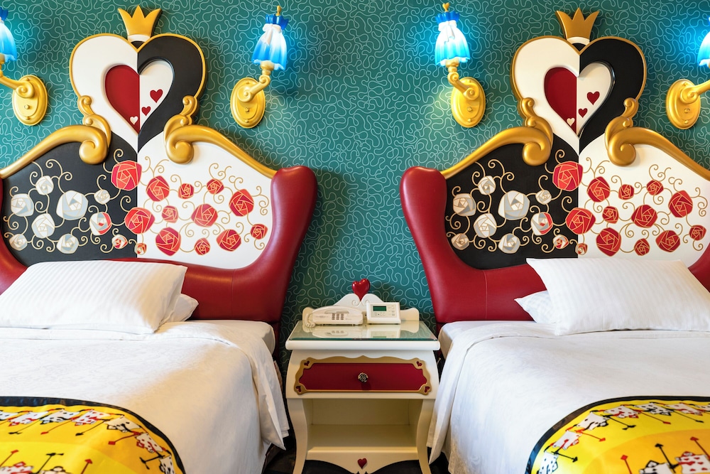 Character Disney's Alice in Wonderland Room (3rd-9th Floors/Non Smoking) photo 3