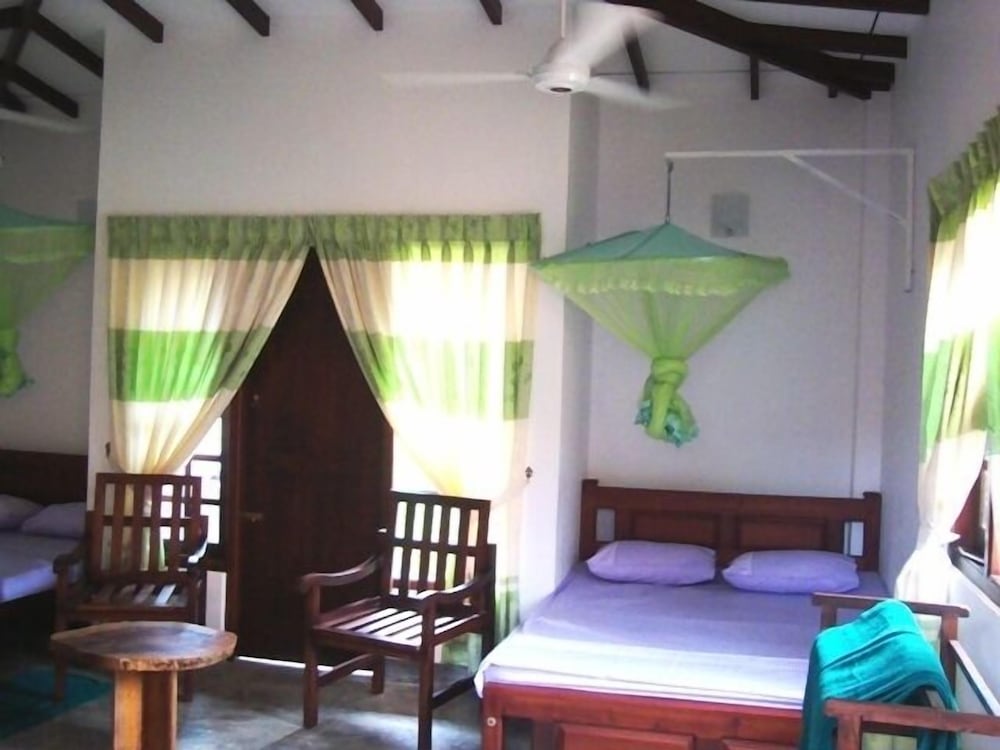 Standard Room, 2 Double Beds, Private Bathroom