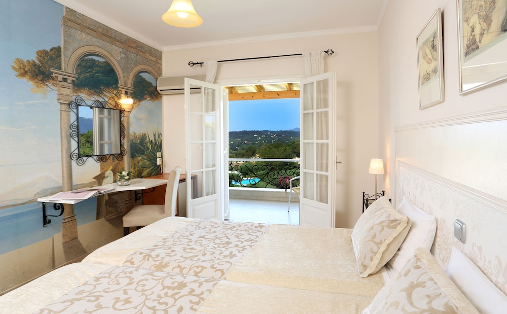 Panoramic Twin Room, Mountain View photo 1