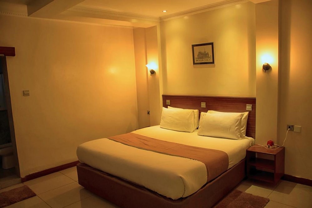 Basic Double Room photo 1