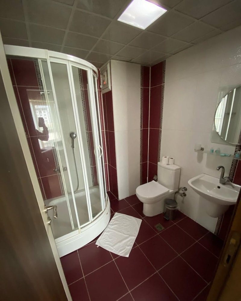 Deluxe Suite, Balcony, City View photo 3