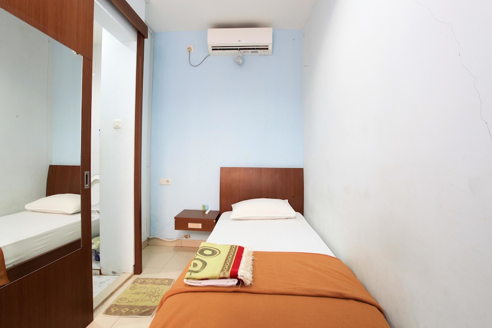 Deluxe Single Room photo 3
