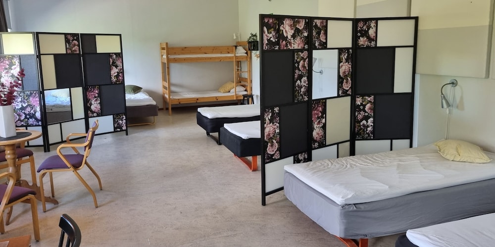 Basic Room, Park View