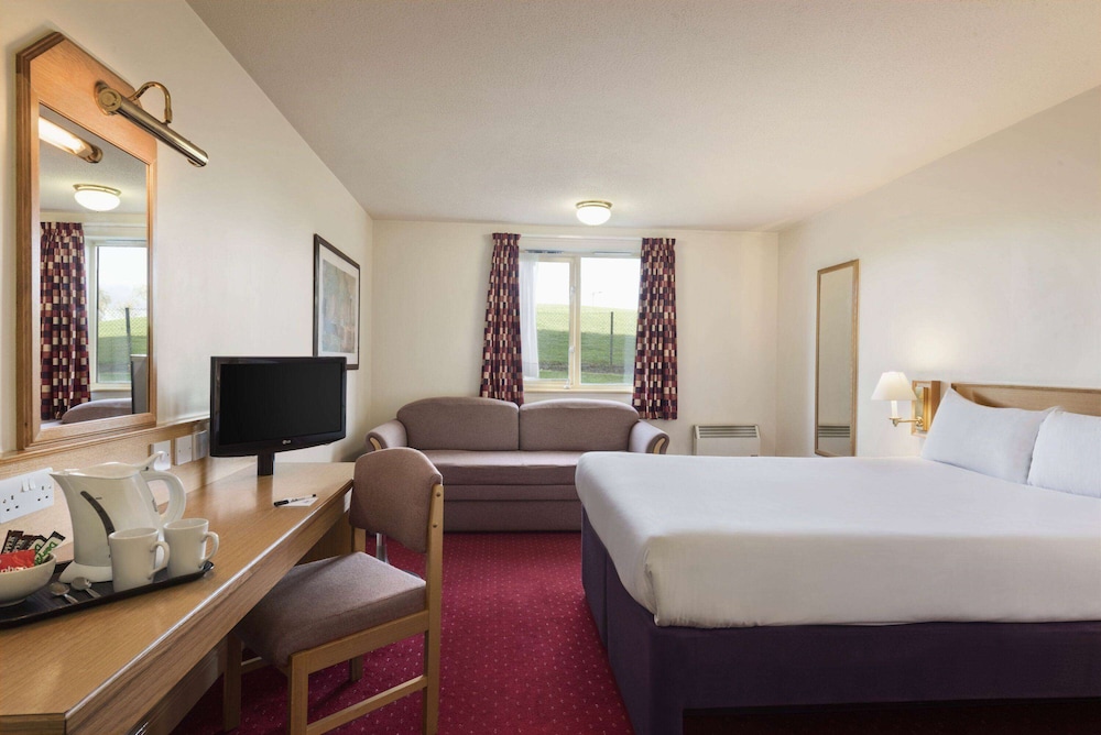 Room, 1 Double Bed with Sofa bed, Non Smoking photo 2