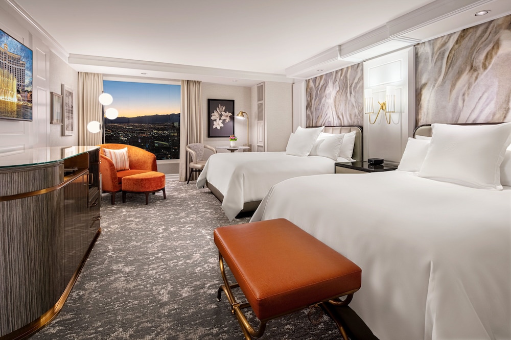 Strip View Spa Two Queen