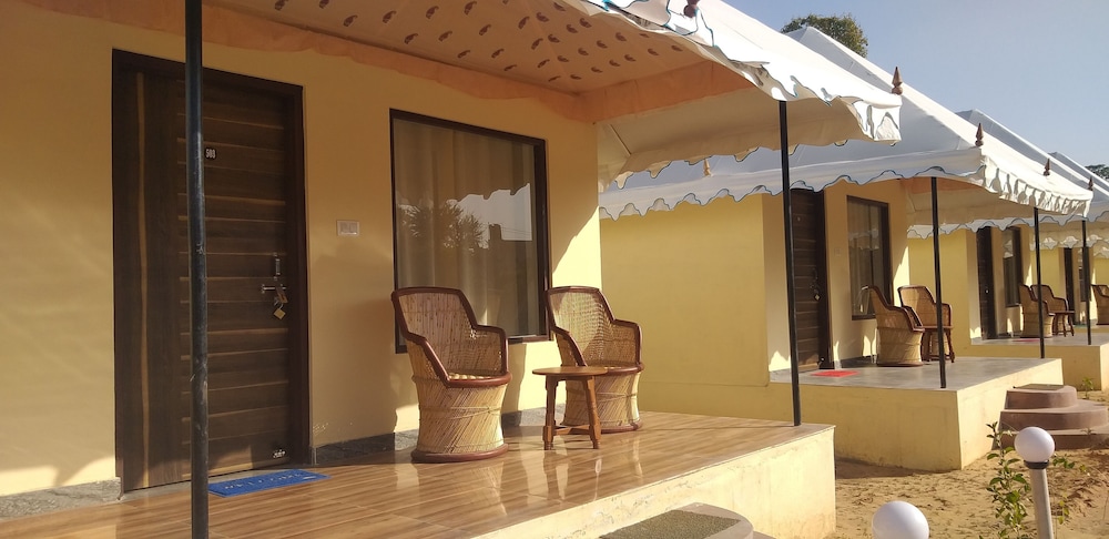 Luxury Tent photo 2