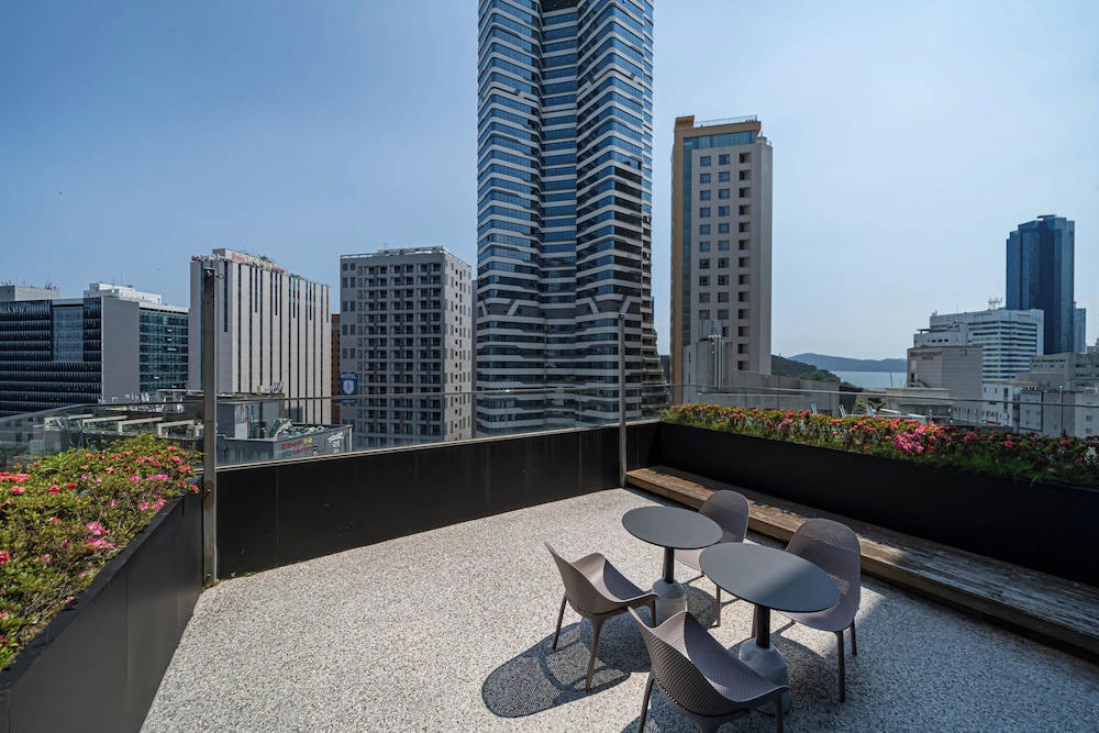 Dinning Terrace Suite - Photo 5
