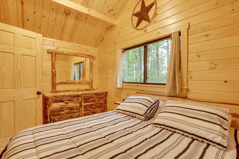 House (2 Bedrooms) photo 1
