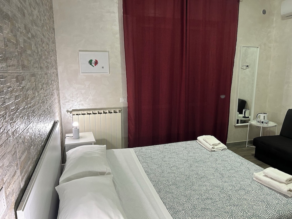 Camera Classic White, bagno privato photo 3