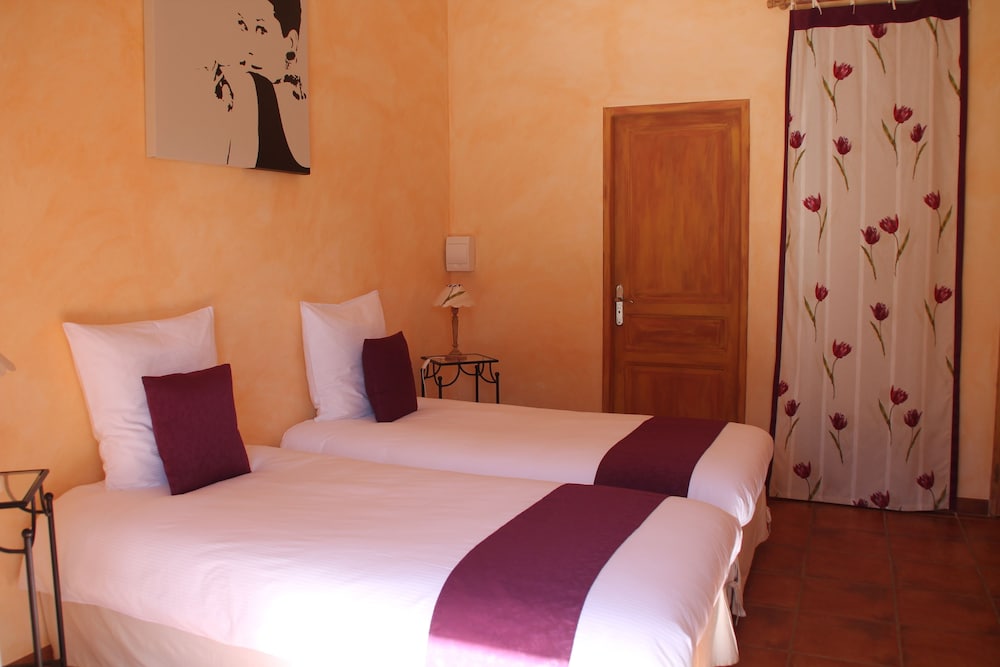 Twin Room photo 1