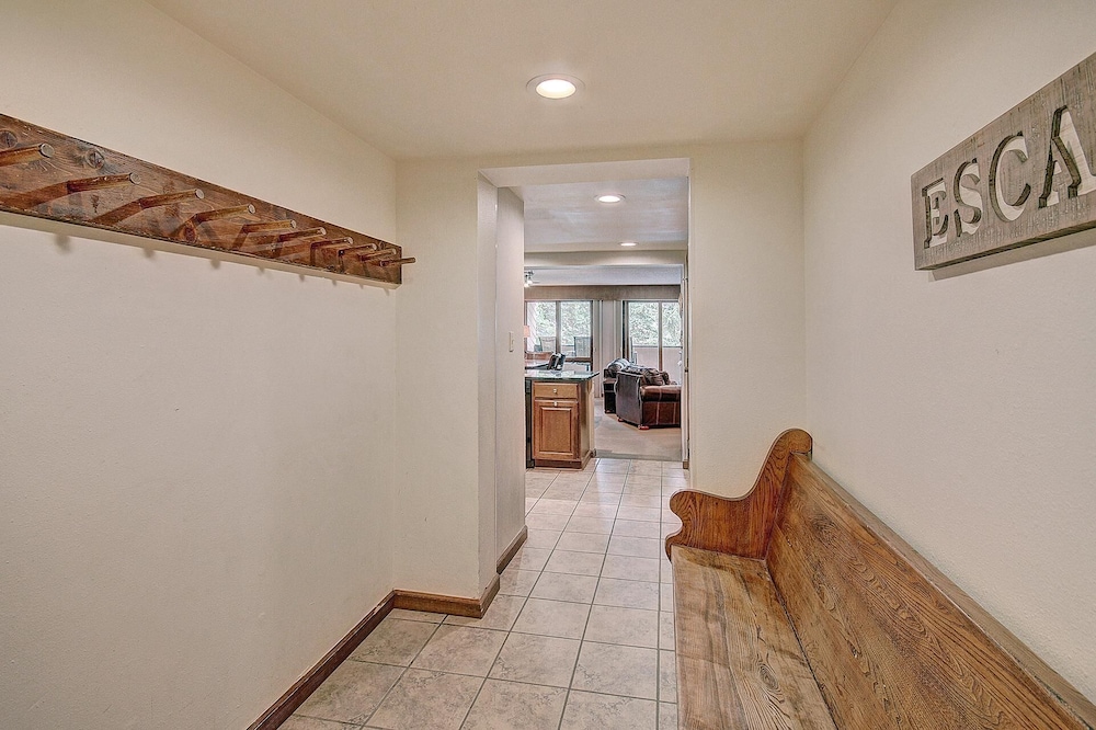 Condo, 3 Bedrooms photo 2