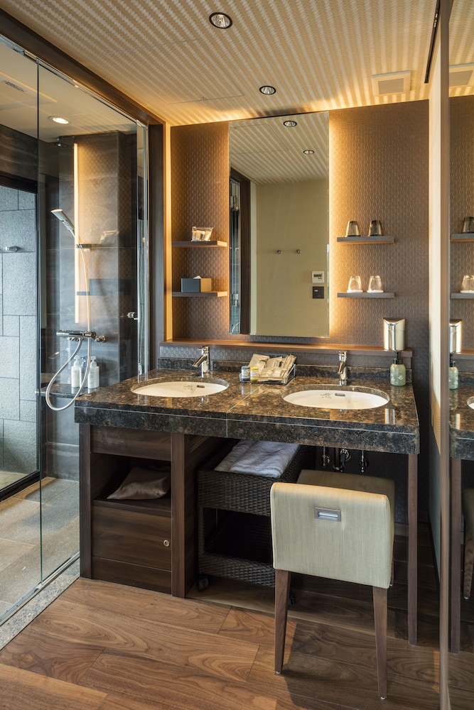 Universal Terrace Room with Private Open-air Hot Spring Bath photo 2