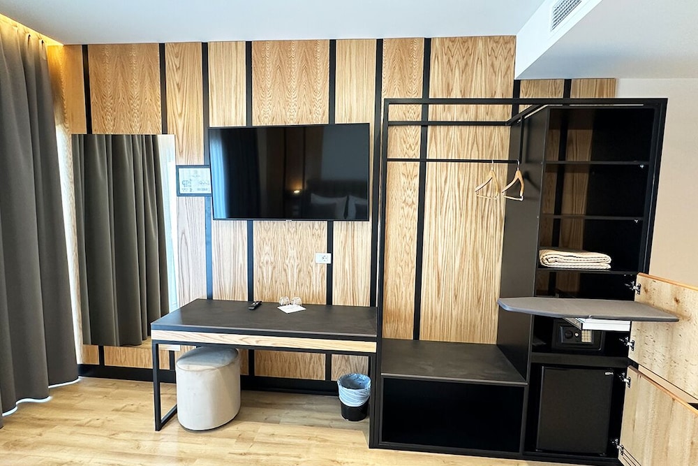 Deluxe Double Room photo 3