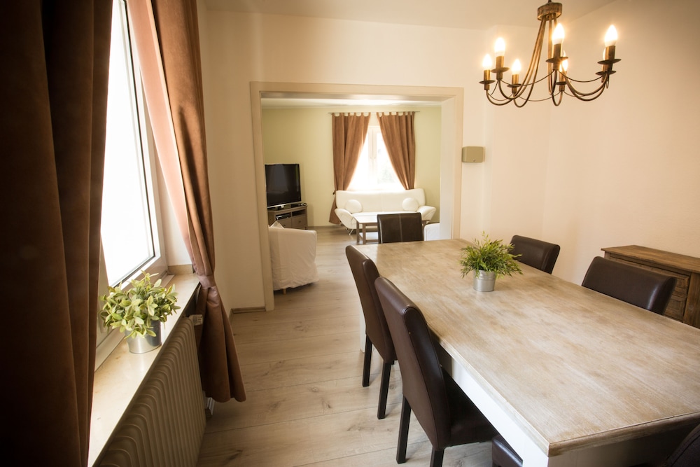 Luxury Apartment, 2 Bedrooms, Kitchen