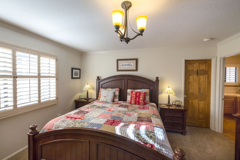 Wawona Glade - 2669 Spelt Road Wawona, CA 95389