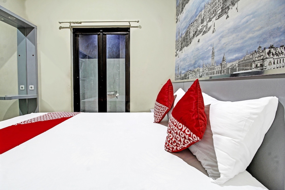 Deluxe Double Room - Photo 1