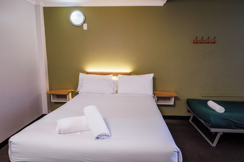Double Plus 3 with Shared Bathroom