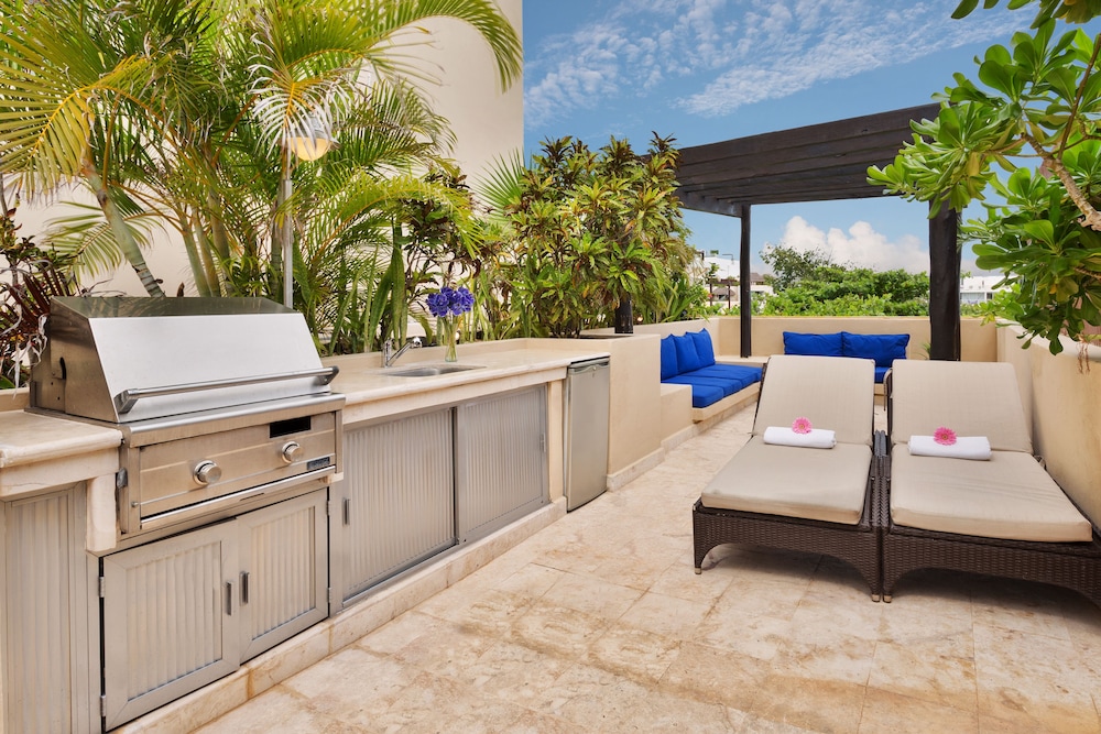 Family Penthouse, 3 Bedrooms, Terrace - Photo 12