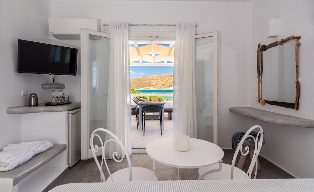 Deluxe Room, Sea View photo 1
