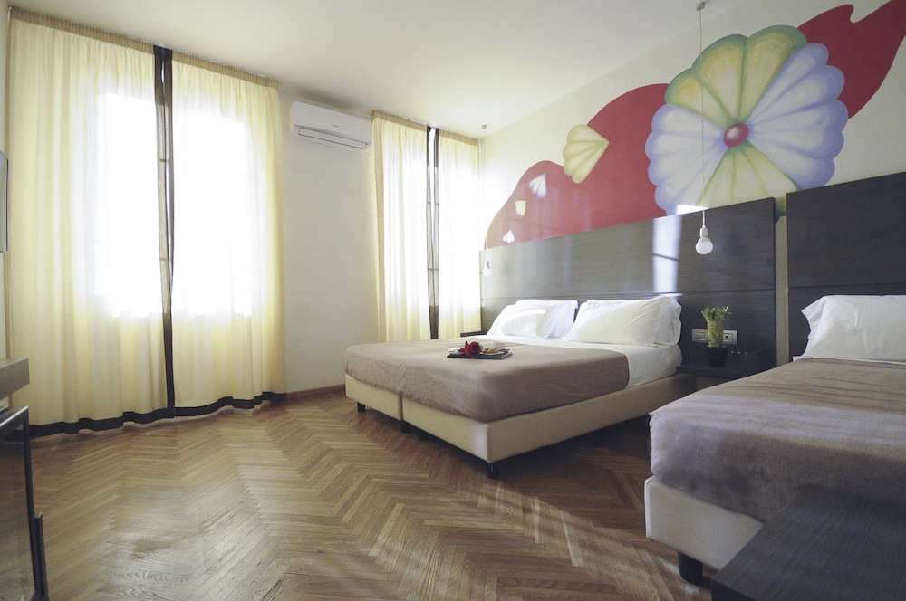 Triple Room, Sea View - Photo 1