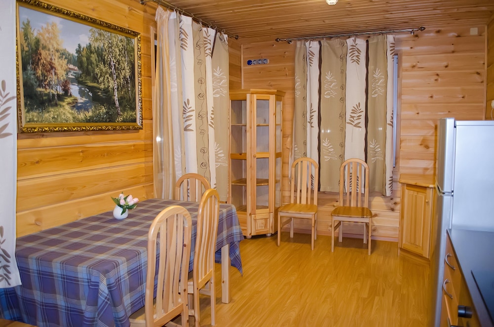 Cabin, 2 Bedrooms photo 2