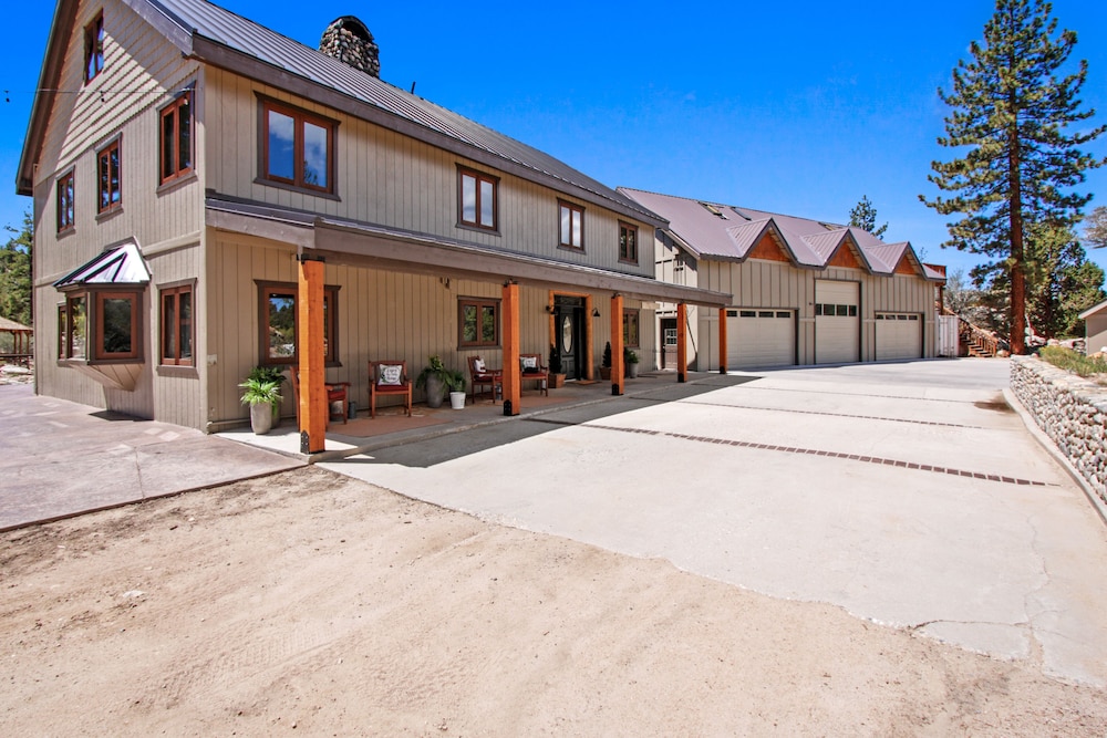 House, Ensuite (Granite Vista) photo 2