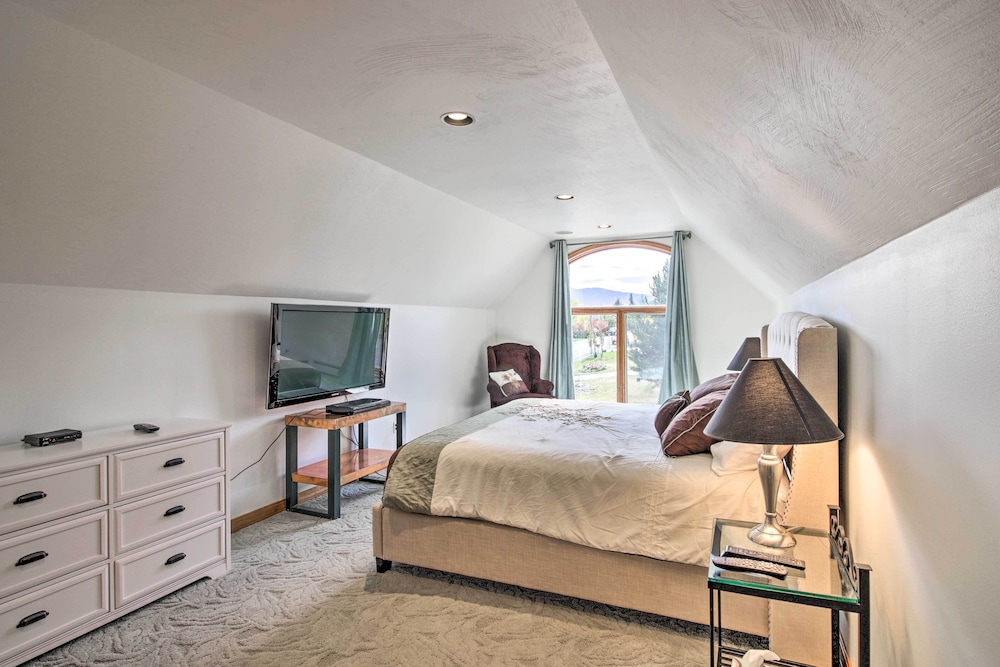 House (4 Bedrooms) photo 2