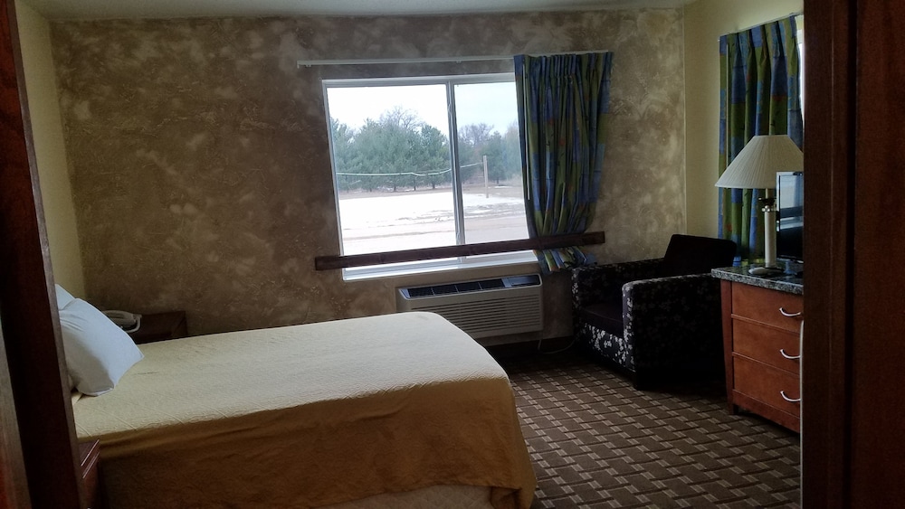 Presidential Suite, 2 Bedrooms, Kitchenette photo 2