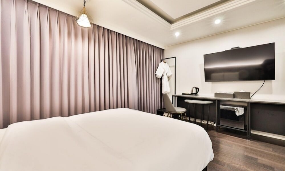 Superior Double Room - Photo 2