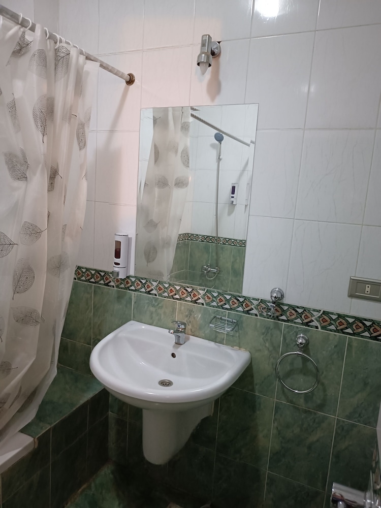 Single Room, City View photo 3