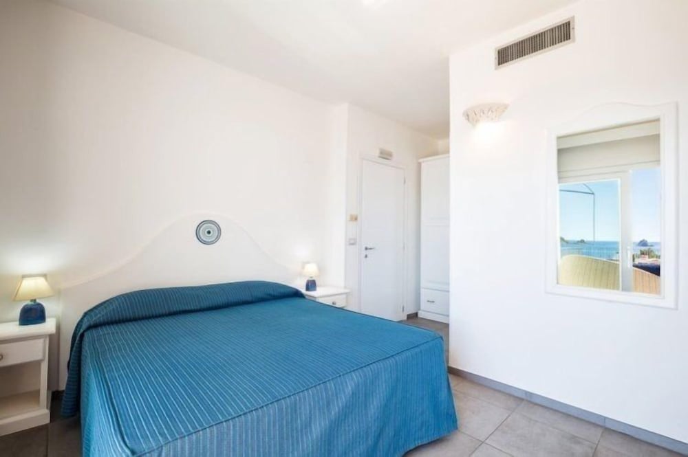 Double Room, Sea View photo 3