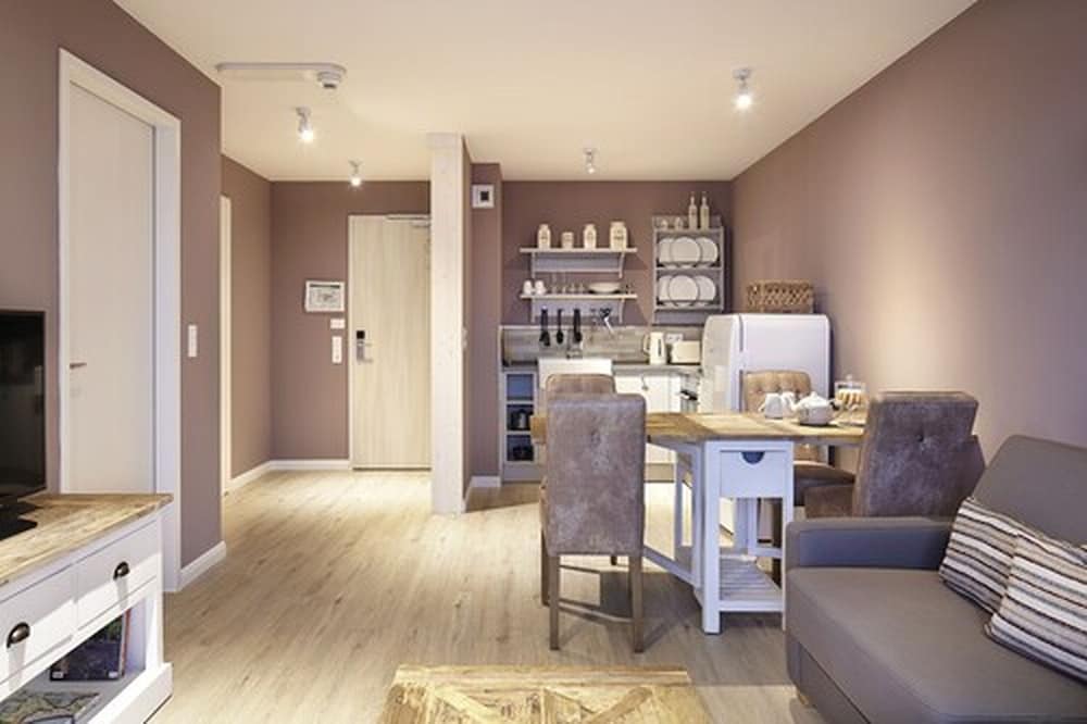 Basic Condo
