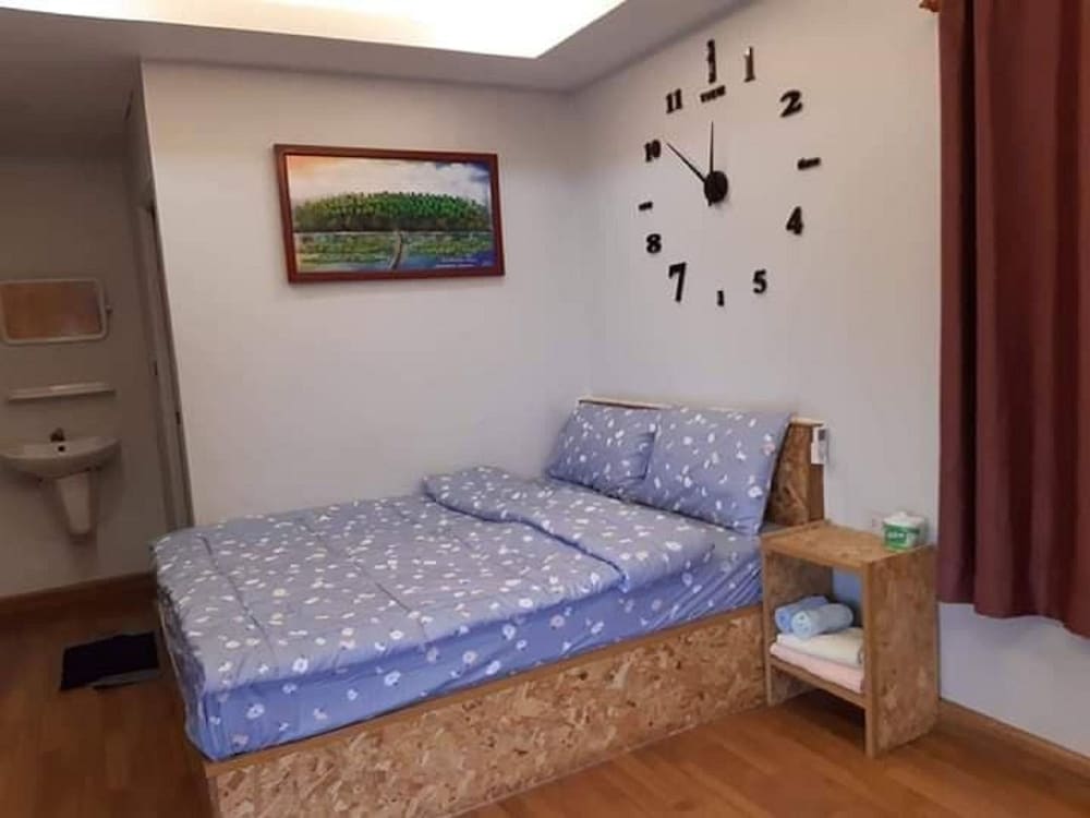 Classic House, 1 Queen Bed, Balcony, Courtyard Area photo 3